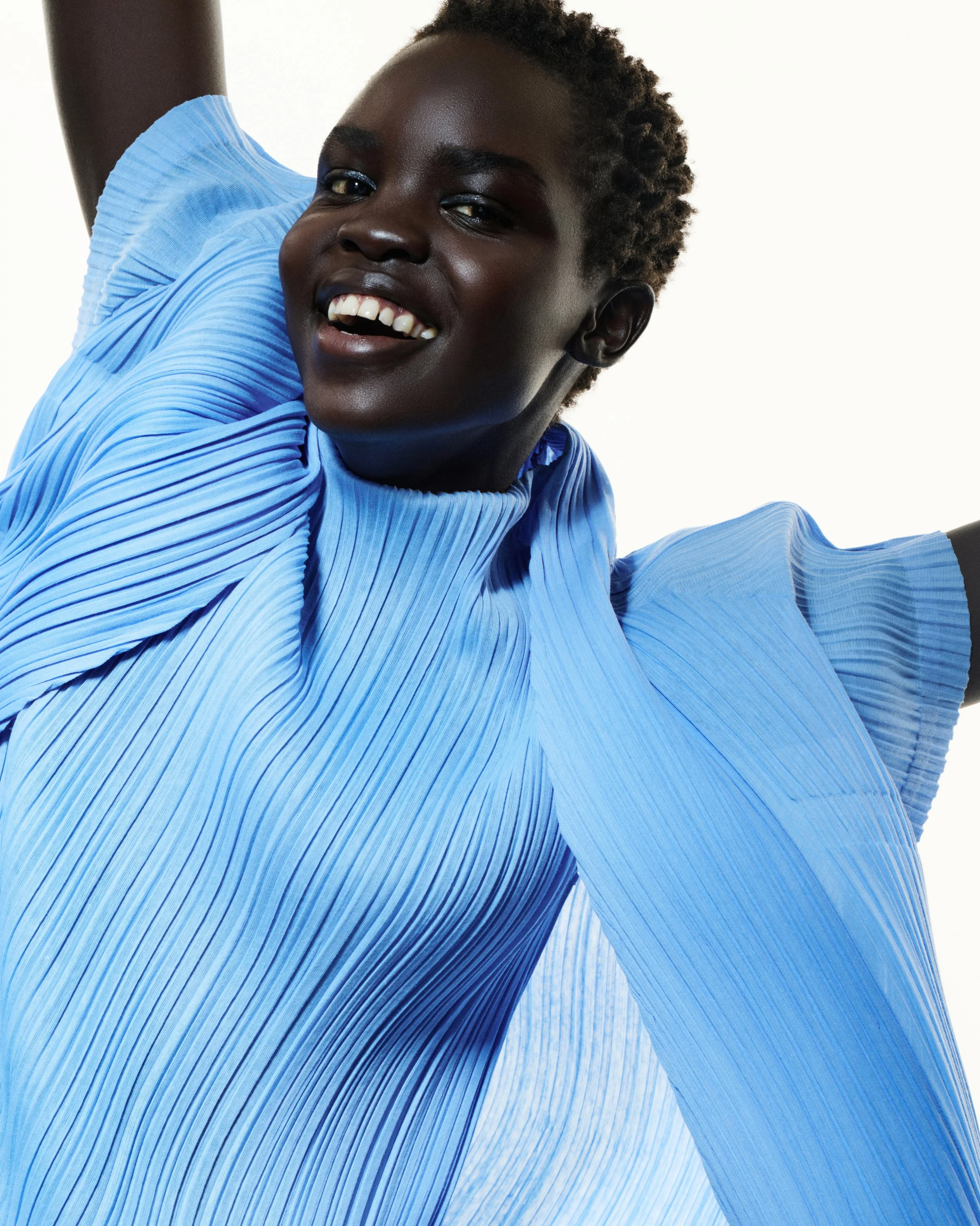 PLEATS PLEASE_betina du toit98 - copie.jpeg