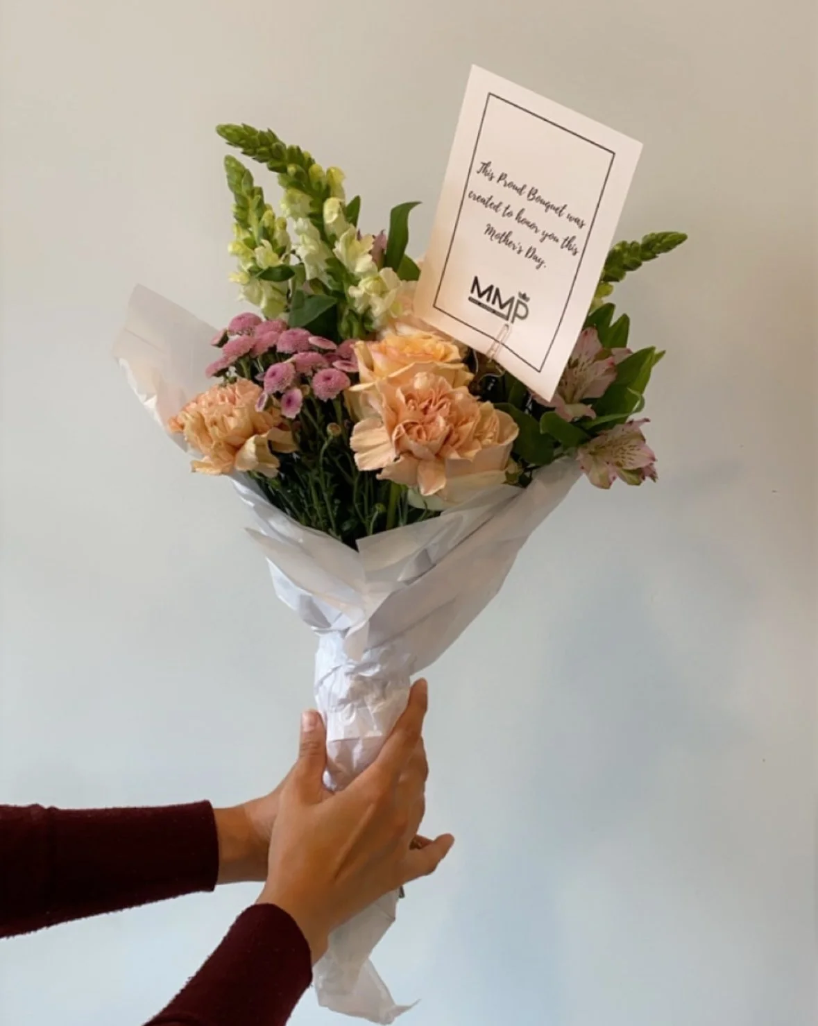 Mother's Day Flowers: Bouquet (no vase)