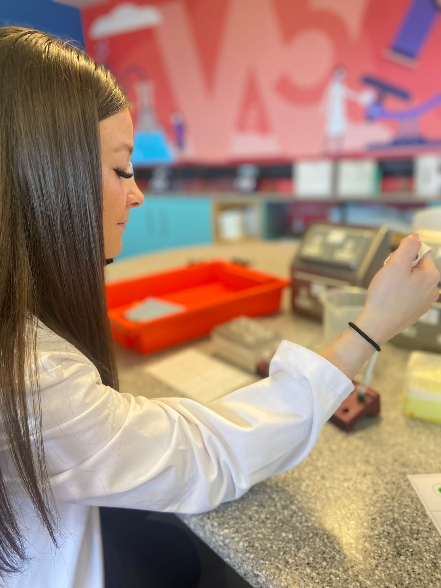 A-level biology class attend DNA workshop