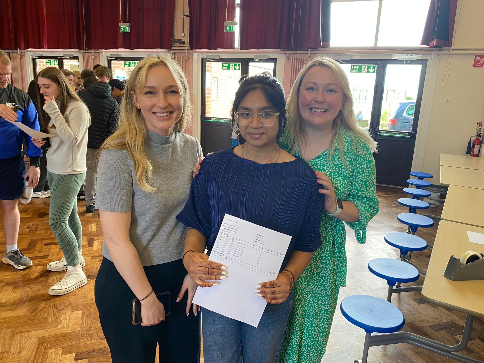 Sakeena Murad with Miss Girvin and Mrs Knox.JPG