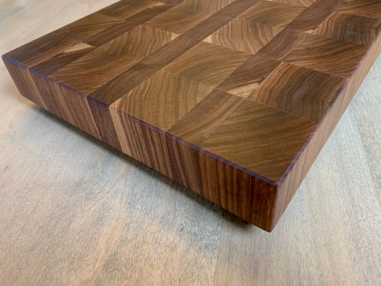 Solid Walnut End Grain Cutting Board