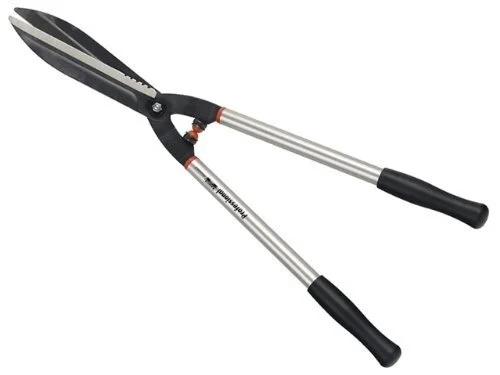 Lawn and Garden Hedge Shear 22in.jpg