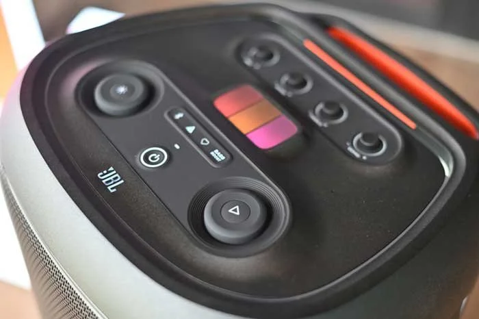 Speaker JBL2.jpg
