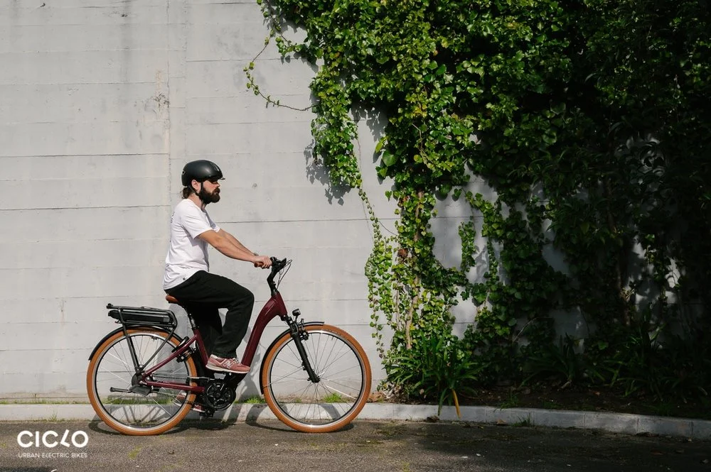 ciclo-ebikes.com-Riese-Muller-Swing4-Porto-Portugal-riding-080.jpg