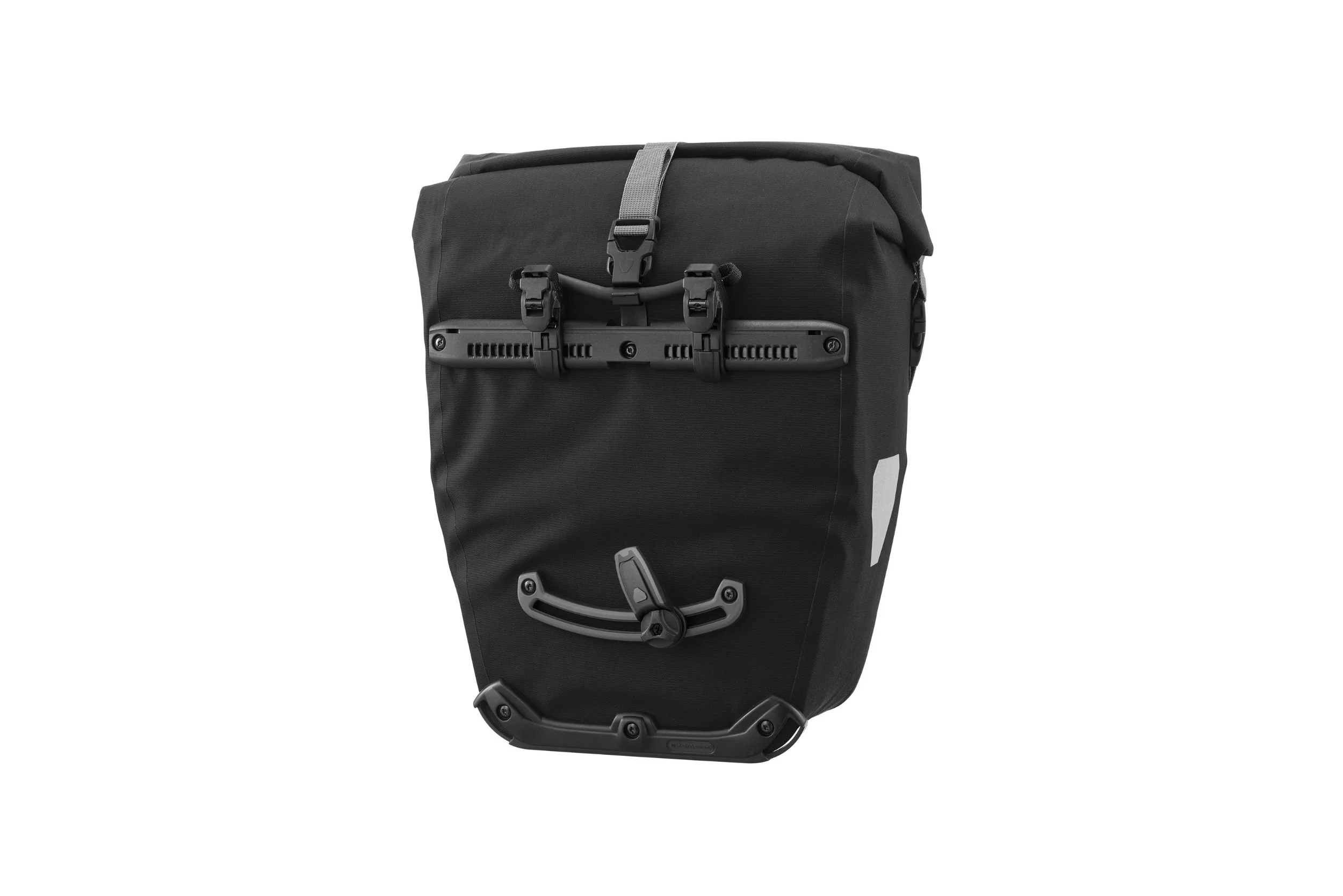 ciclo-ebikes.com_accessories_ORTLIEB_Back-Roller-plus(2).jpg