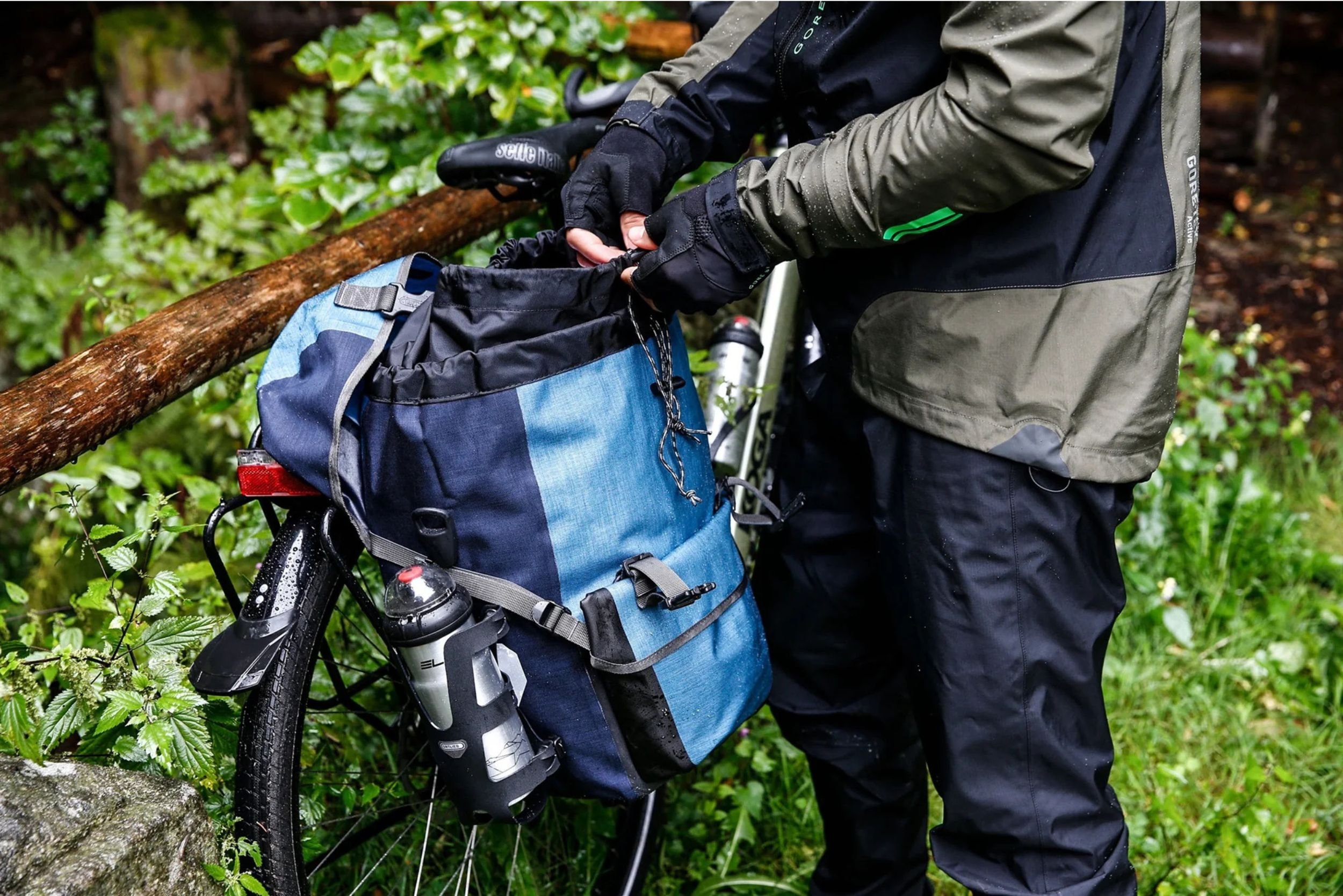 ciclo-ebikes.com_accessories_ORTLIEB_Bike-Packer Plus(9).jpg
