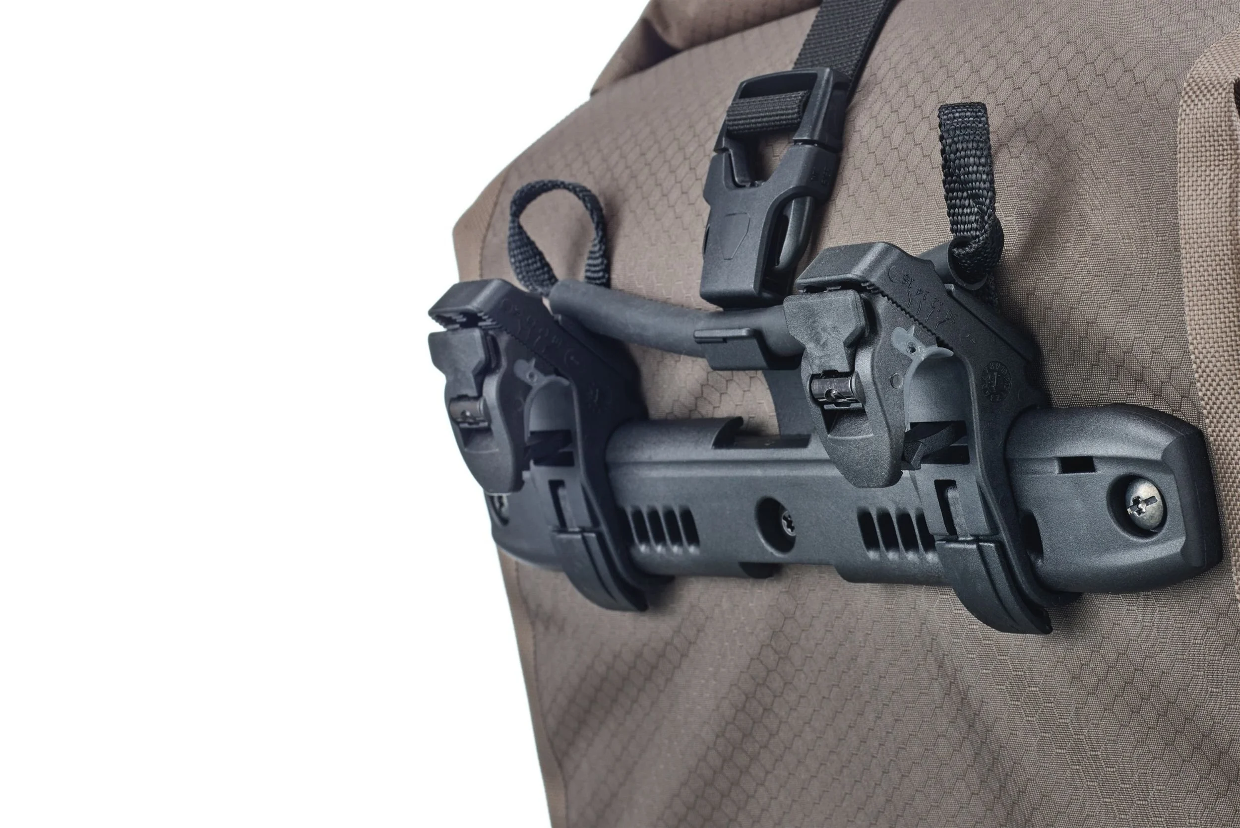 ciclo-ebikes.com_accessories_ORTLIEB_pedal-mate(19).jpg