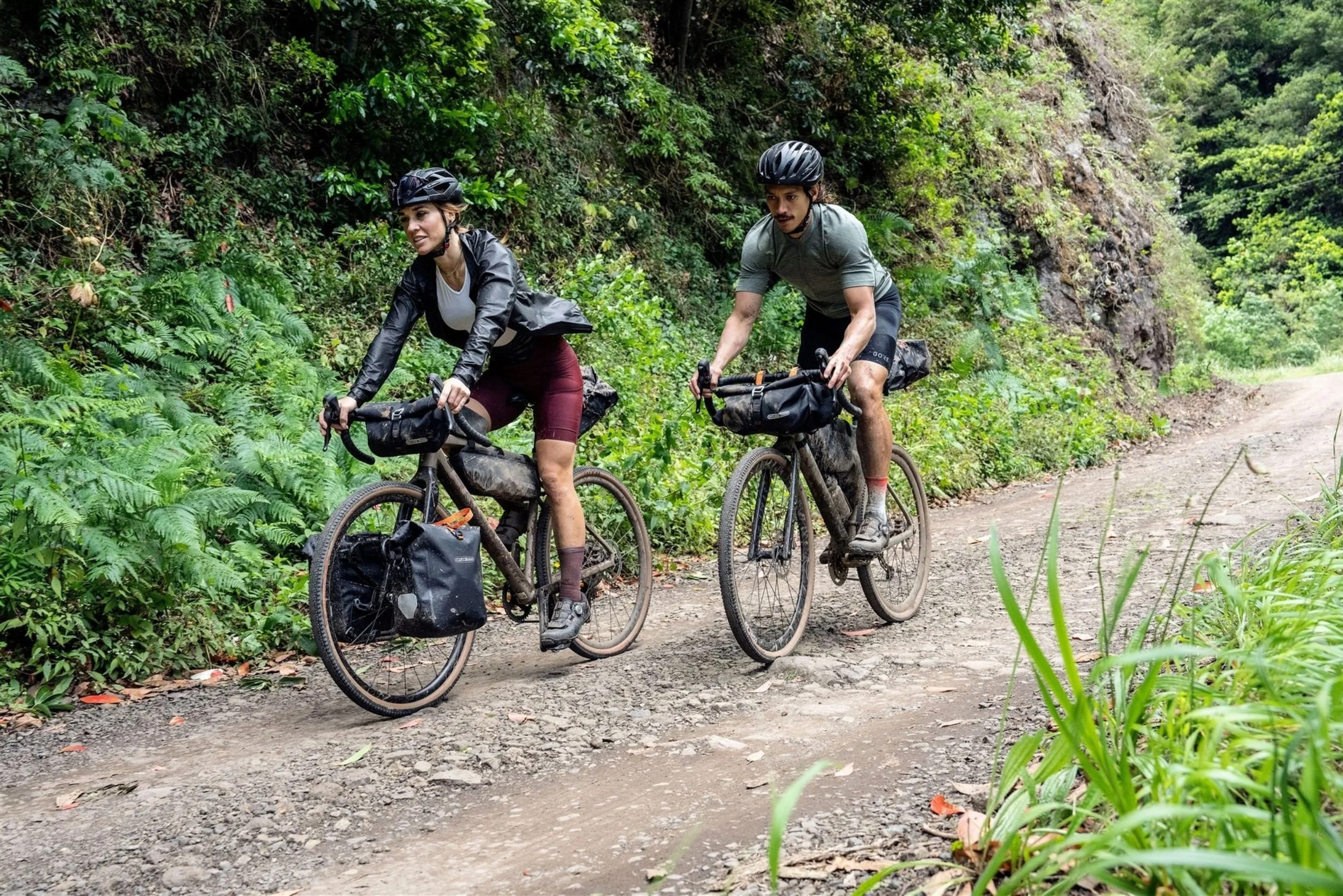 ciclo-ebikes.com_accessories_ORTLIEB_gravel-pack(17).jpg