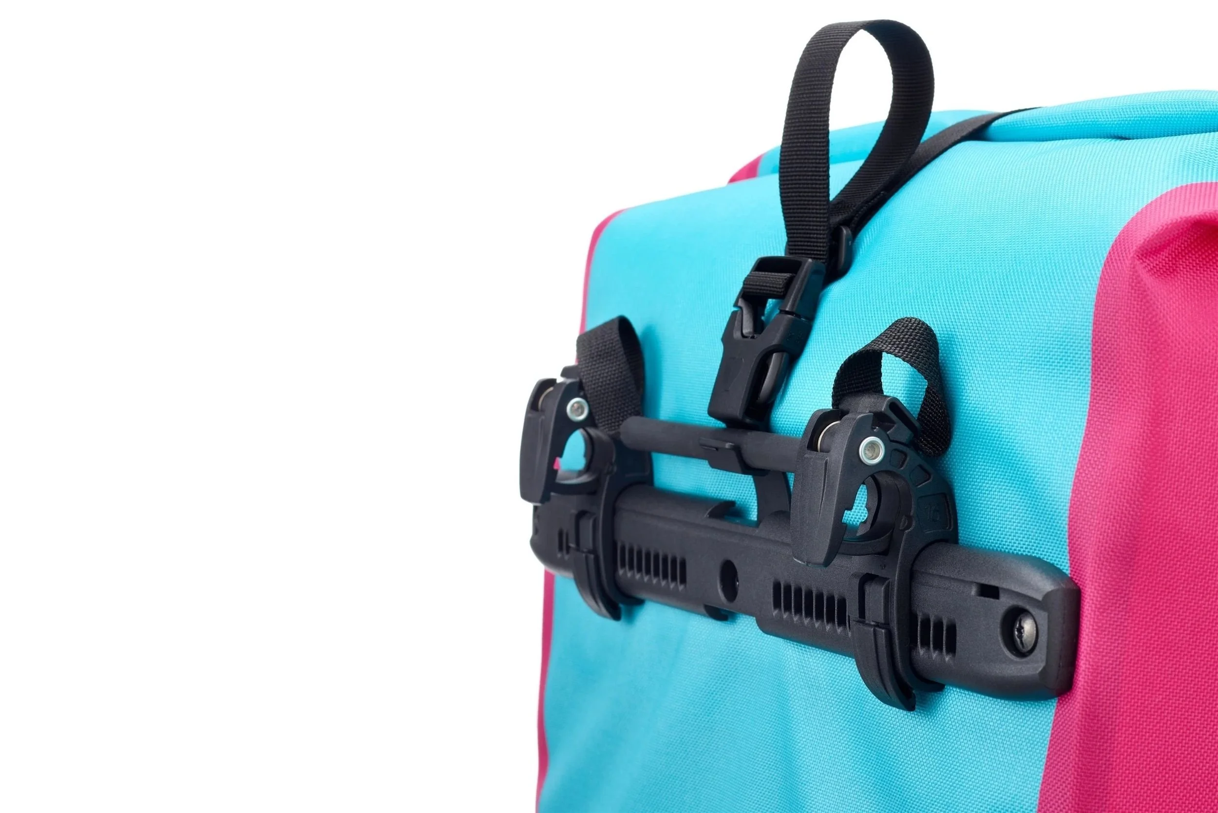 ciclo-ebikes.com_accessories_ORTLIEB_Back-Roller Cyber(9).jpg