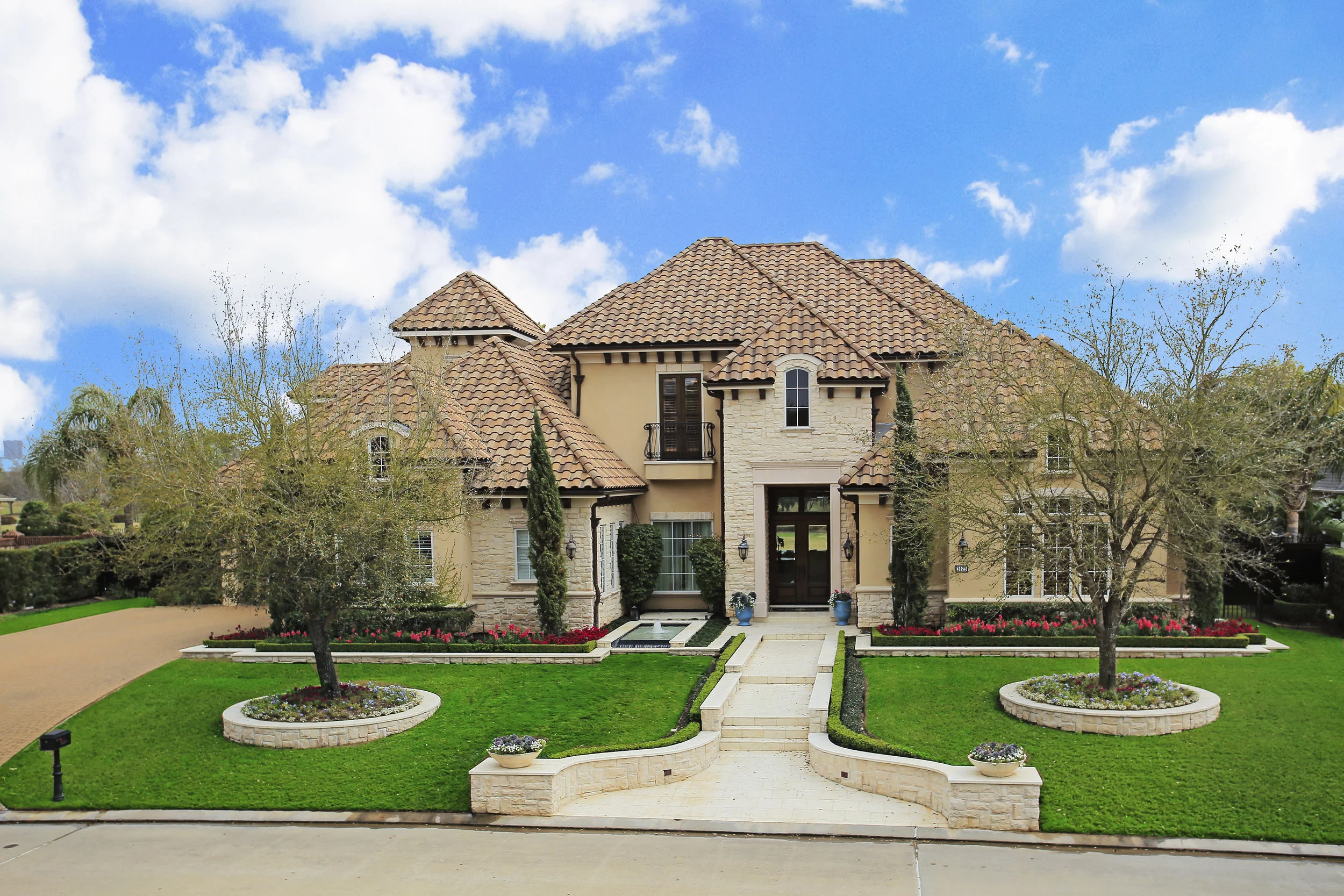 Noble Lakes Ln 3123 IMG 02.jpg