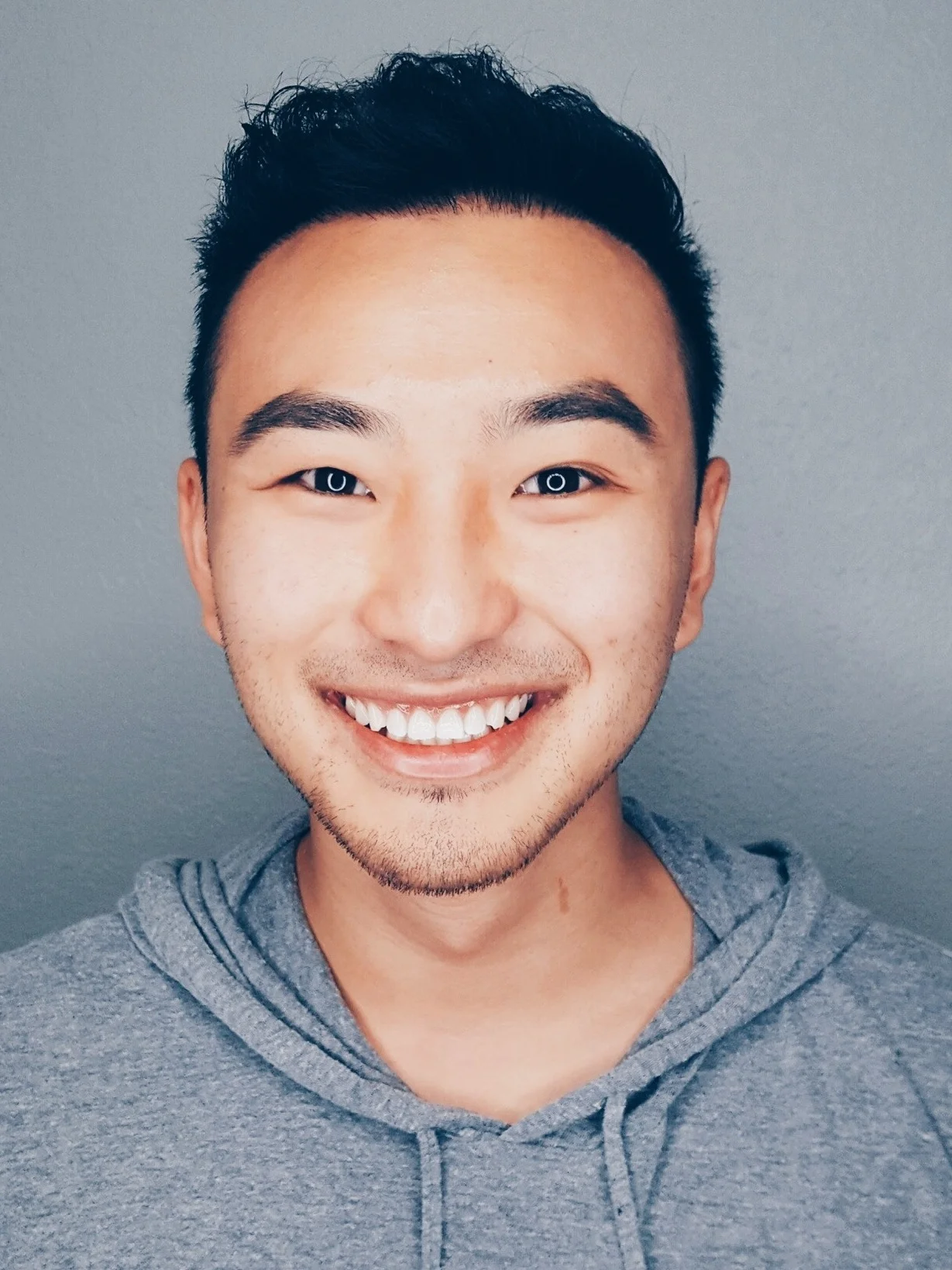 Oscar Wong - Stylist & Education Manager Oscar began his hair journey in 2010 while he was still in high school. He started as a receptionist and as he learned more about the art of hair, his passion deepened. He soon earned this license after he graduated and in 2015, became a color educator for COLOR.ME by KEVIN.MURPHY. Oscar believes hair is like an artist’s canvas that can change a person’s appearance and how they feel about themselves. He strives to bring out the beauty within each of his clients! His specialties are in color and blending. He believes that there is no limit to what you can learn, especially in the world of hair and fashion. He continues to pursue his education to stay on top of today’s hair trends. Connect with Oscar! instagram: @magicoskahair