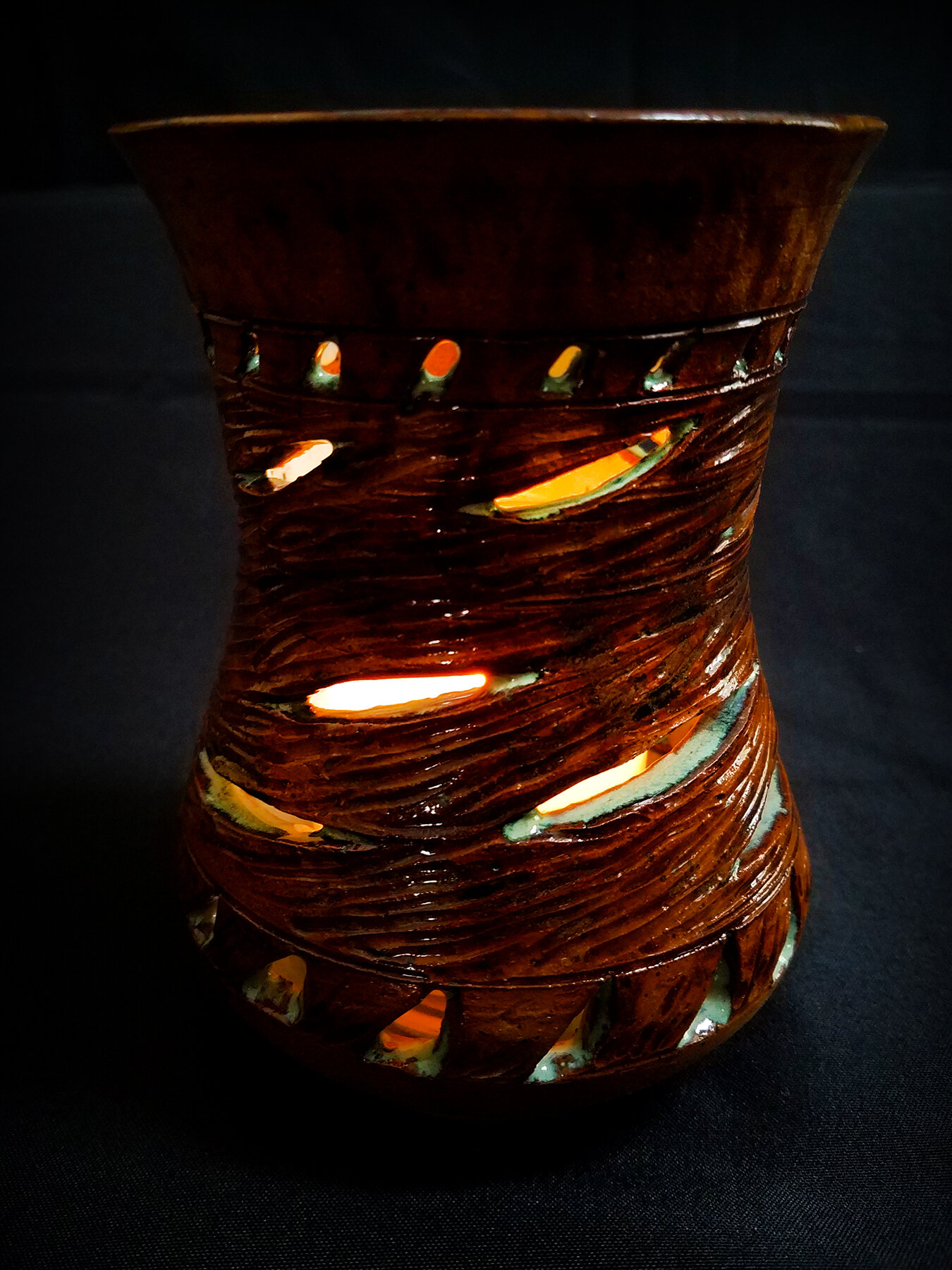 luminary 2 corinne hansen art ceramics pottery web.jpg