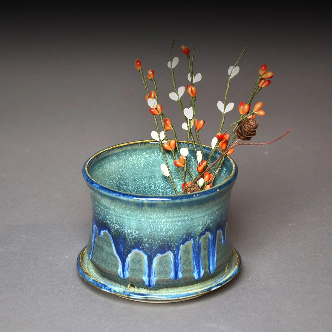 _ C170 Small Drip Planter_Corinne Hansen D 1x1.jpg