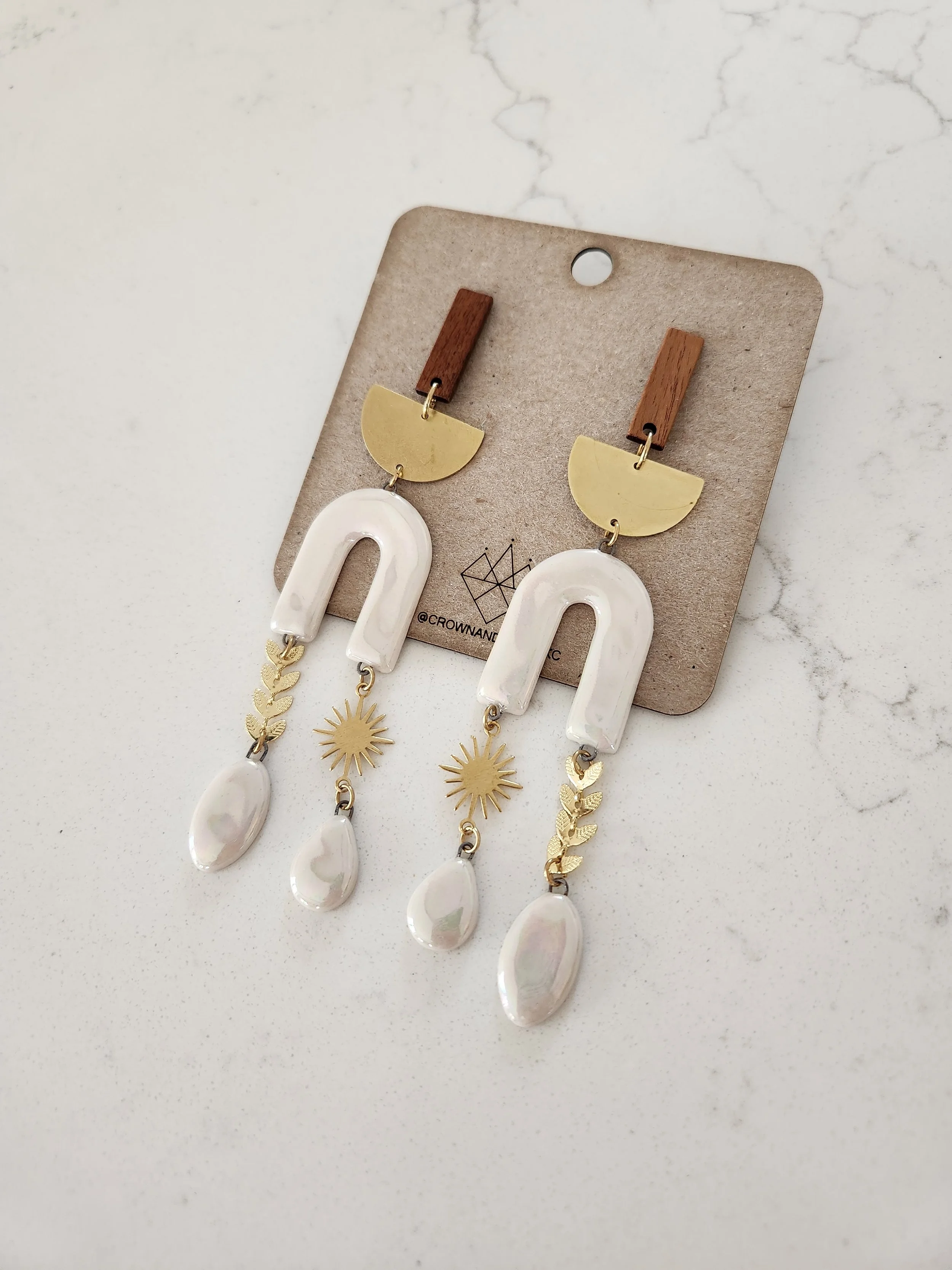 Wood, Brass Pearl Leaf Chain Arch Earrings — Crown Heart