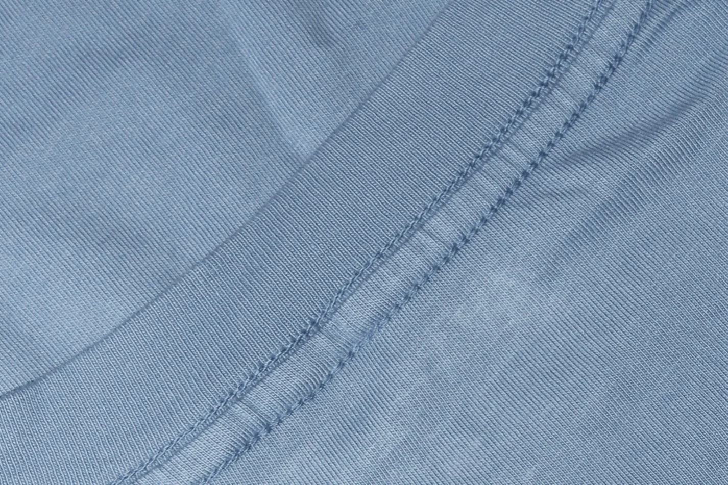 SWIPE 👉 Stone-washed material with a relaxed, coastal-like fit

Avaylen makes elevated coastal-inspired western tees built for beaches and backroads⚡️ Gear up on Avaylen.com
. 
.
.
#avaylen #socalcountry #countrymusic #westernwear #coastalcountry