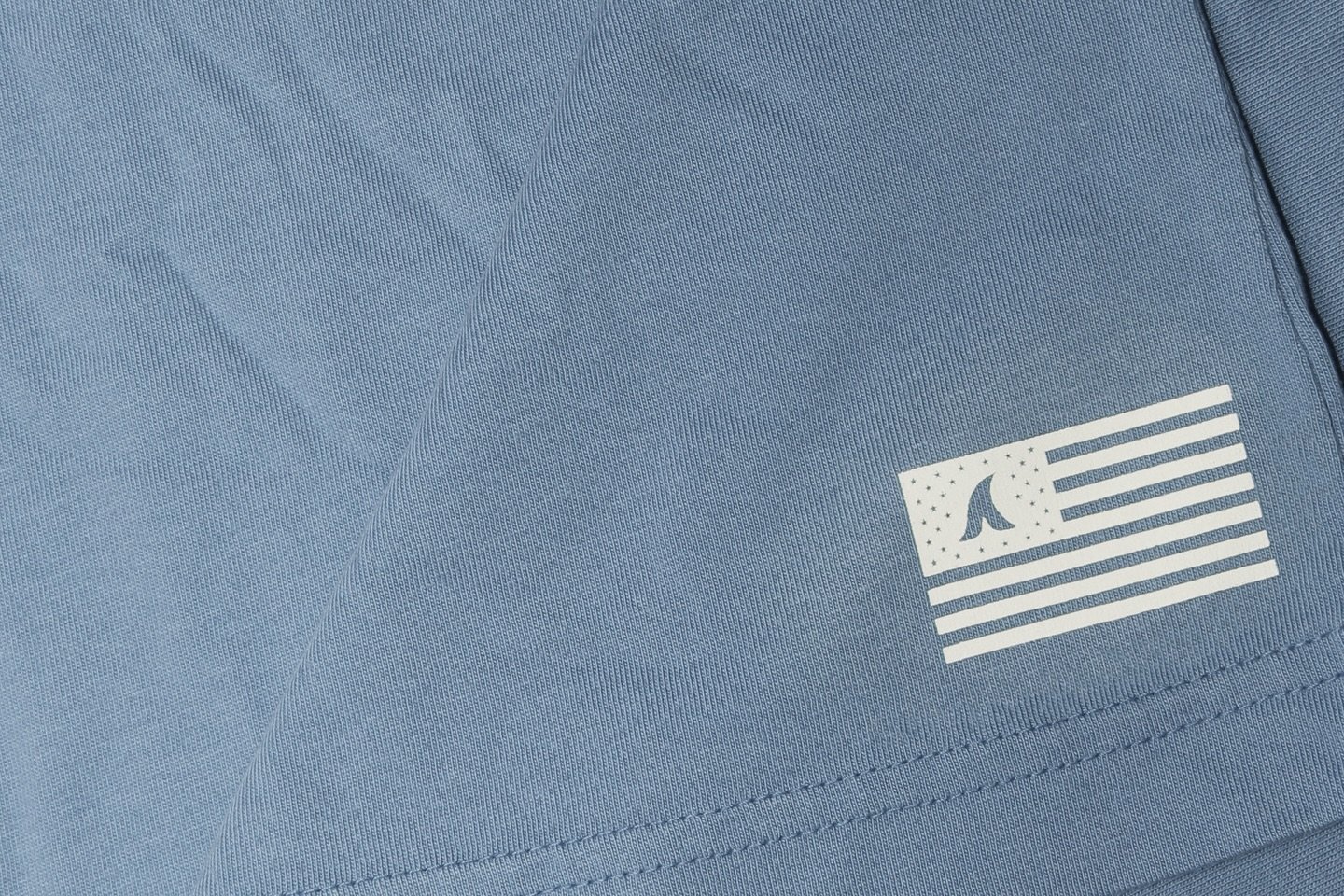 SWIPE: Signature flag stamp 👉 Double-needle stitching 👉 100% Preshrunk cotton

Avaylen makes elevated coastal-inspired western tees built for beaches and backroads⚡️ Gear up on Avaylen.com
. 
.
.
#avaylen #socalcountry #countrymusic #westernwear #c