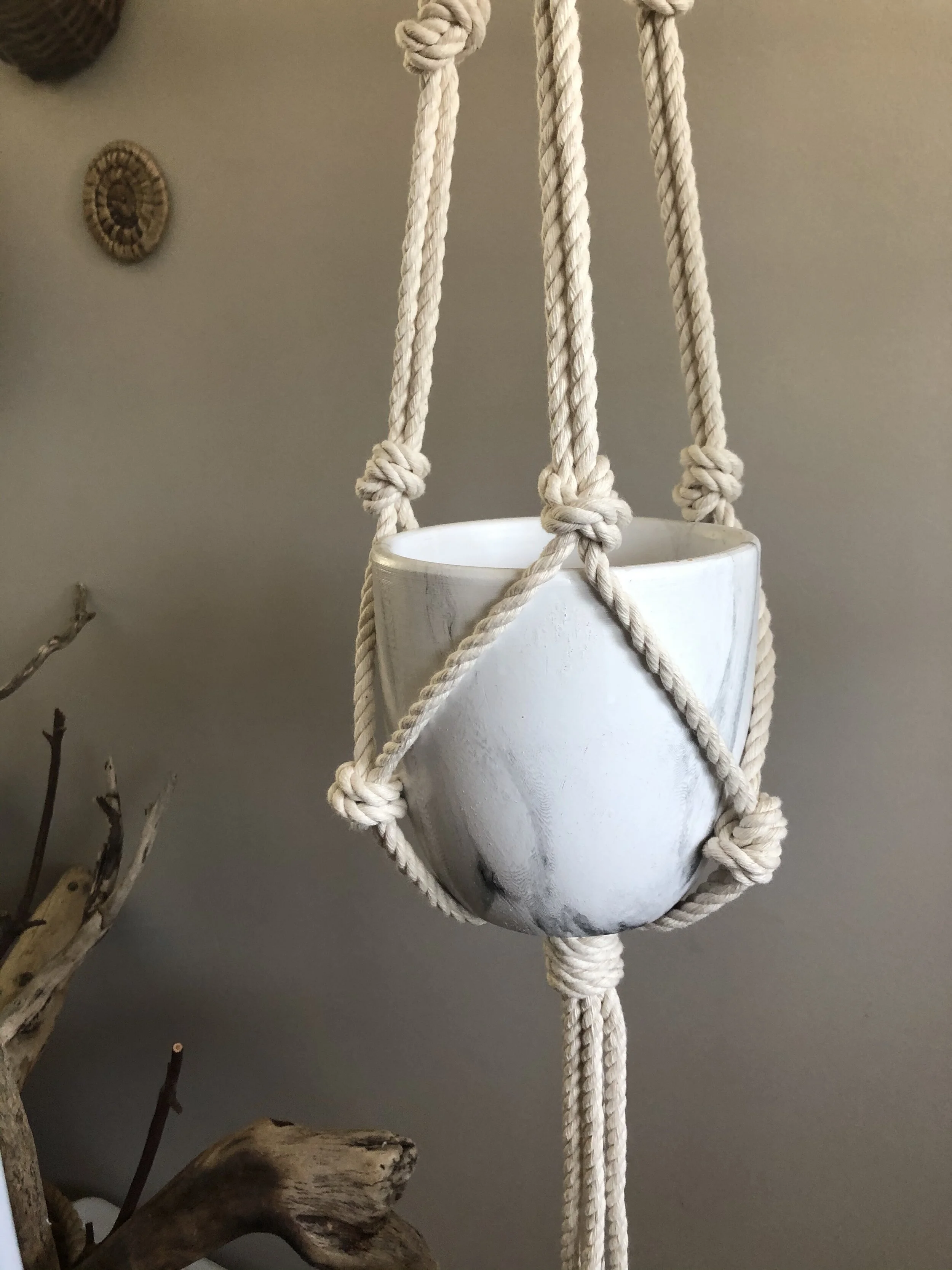 5920C6EC-437E-4906-AA82-BF21B45B7ADB