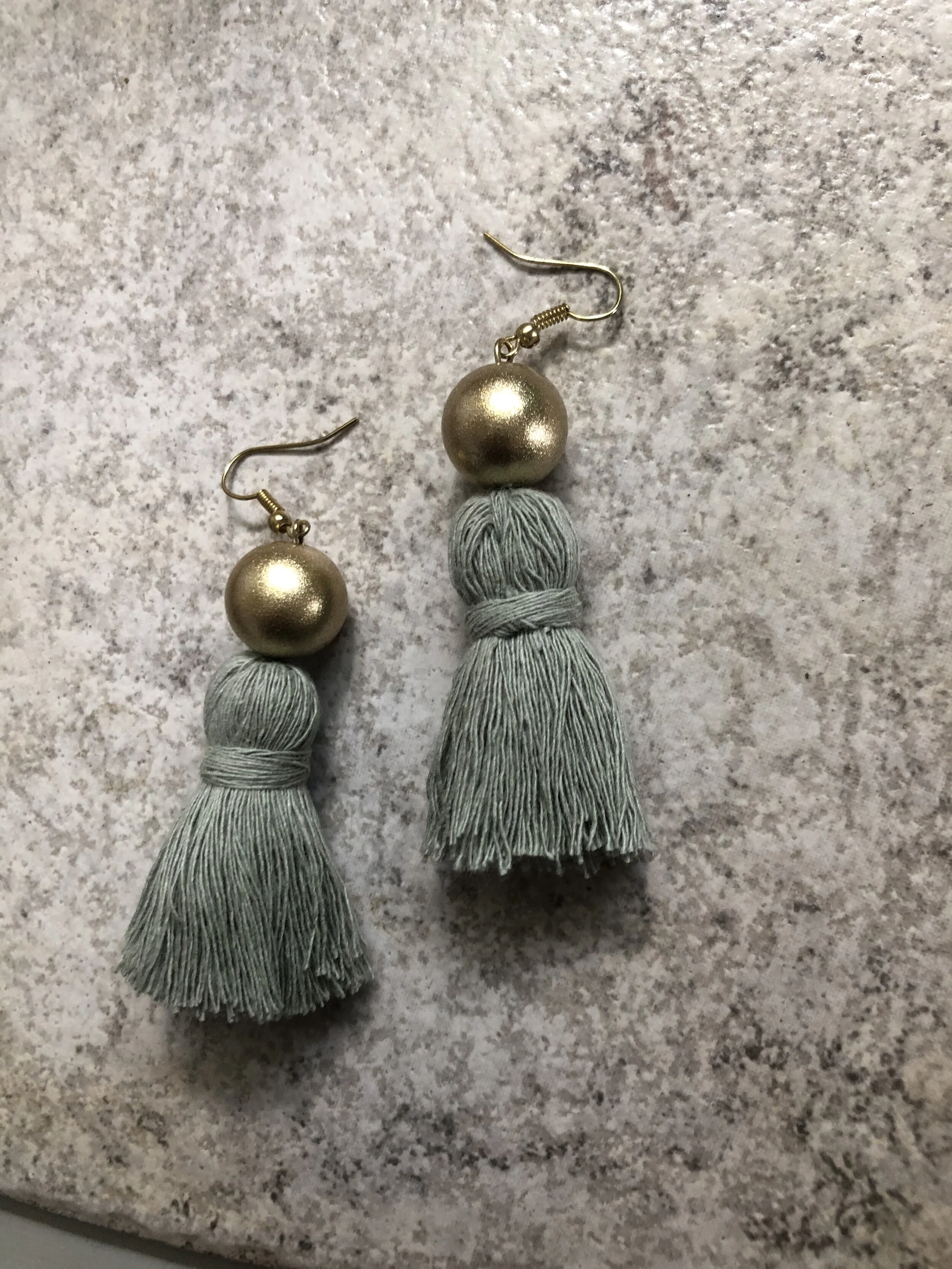 9716BD01-1617-42A0-BE69-AD6FAB67DA74