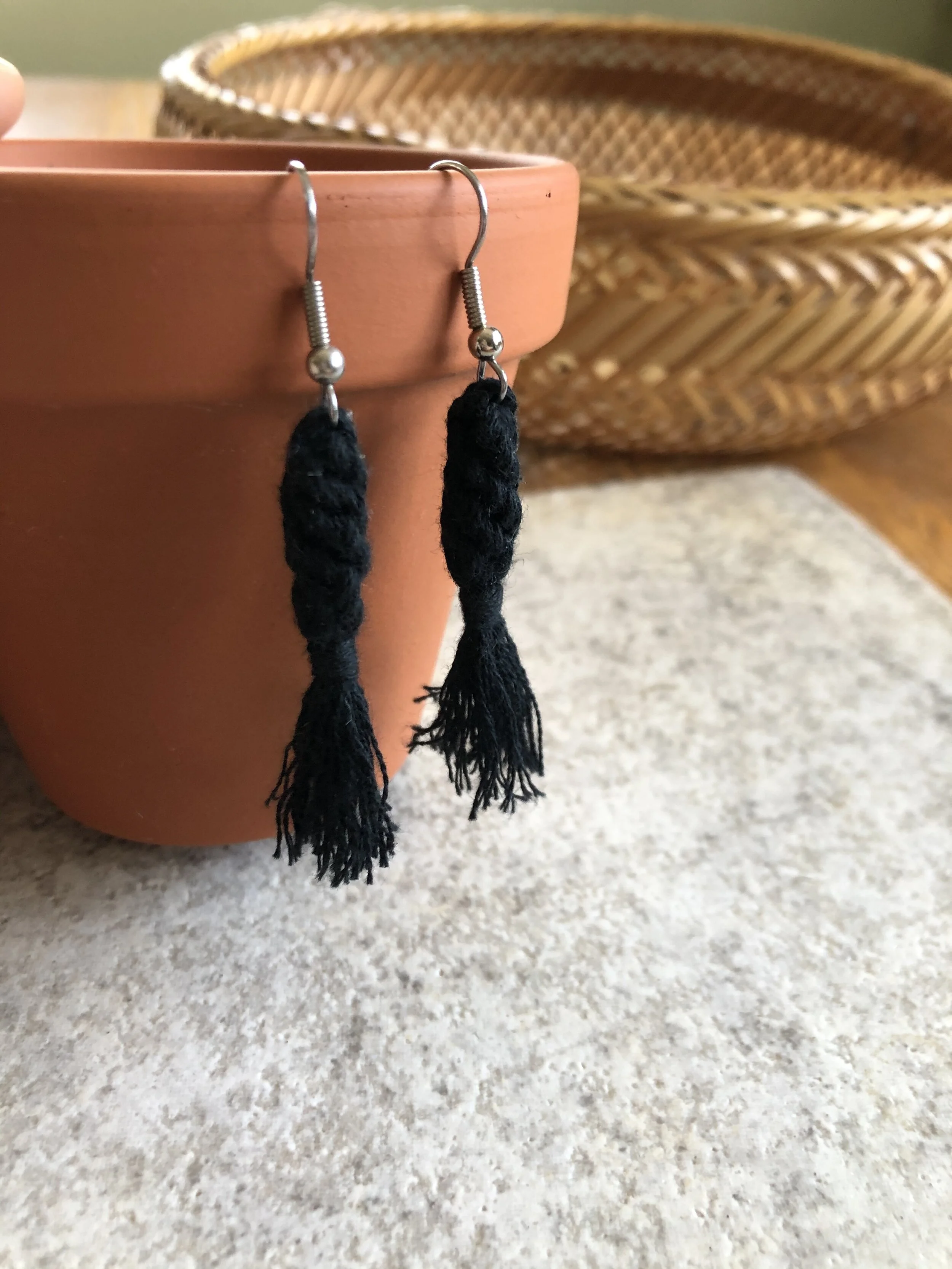 D8FC3EF2-A88A-4BF3-939A-759DBA55291B