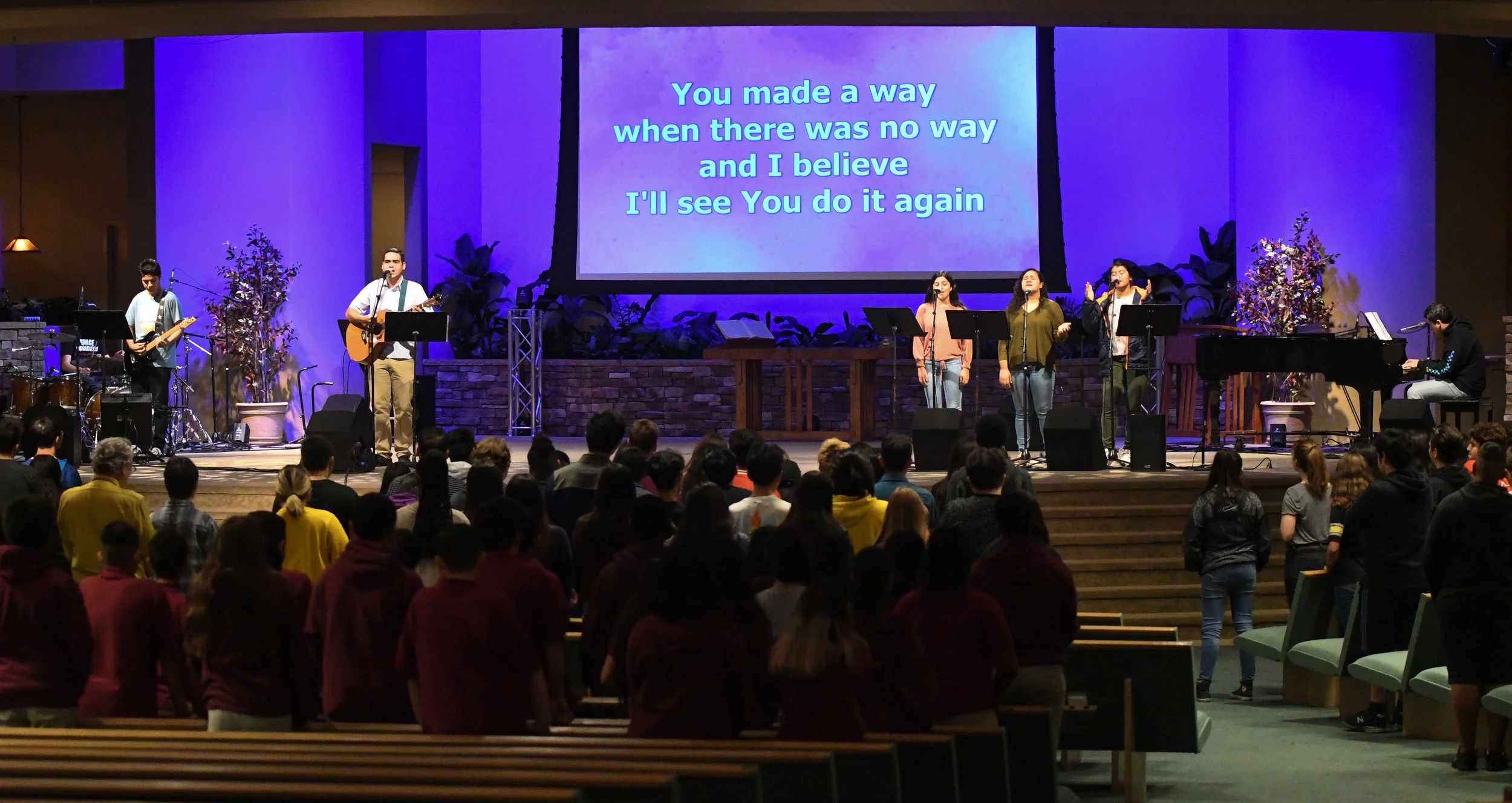 WORSHIP2.jpg