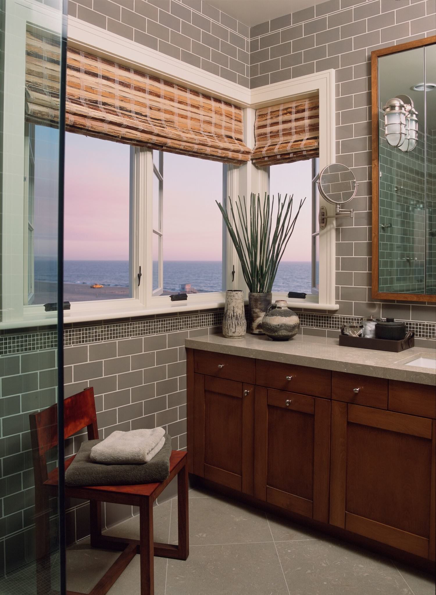 7+-+bathroom_preview.jpeg