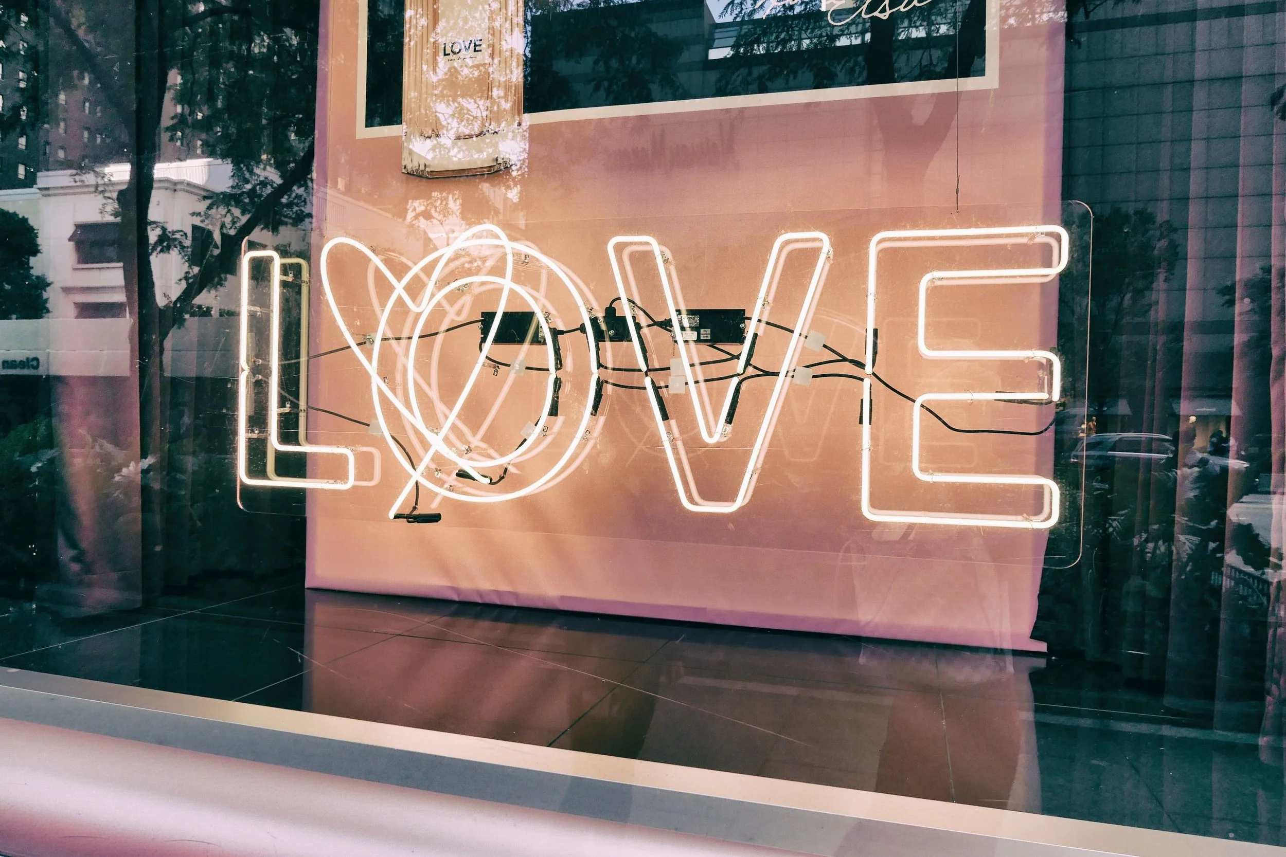 Trivia: What do Japanese people do for Valentine's day?