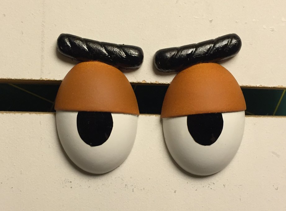 I made alternate eye brows so you can mix and match for different expressions