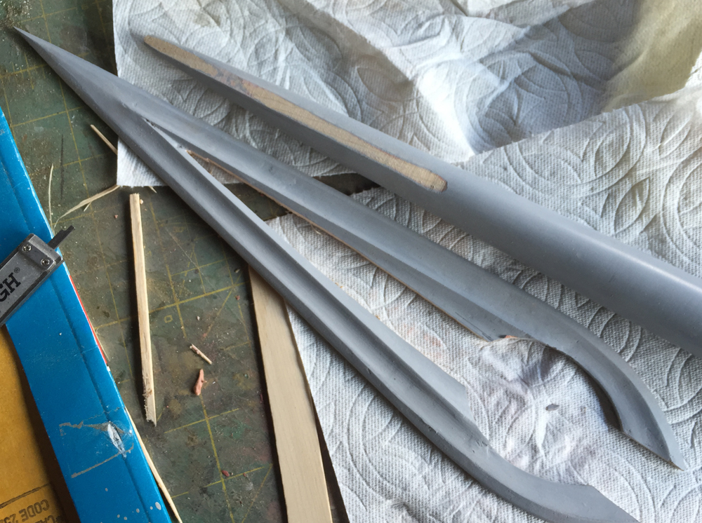 I cut away the parts needed to join the shaft and blade.