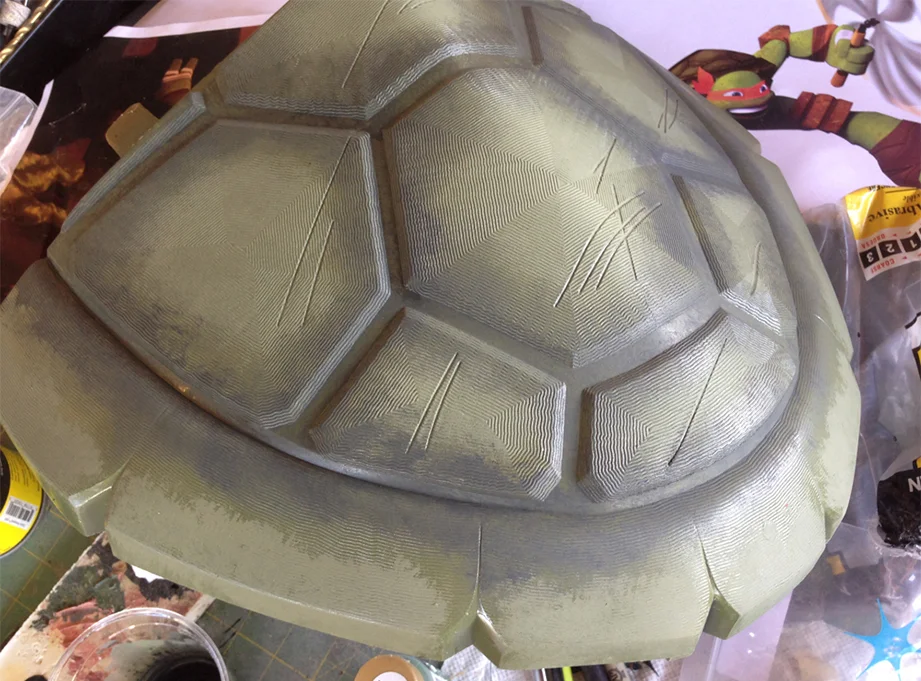 A couple of layers of shading gives the shell dimension.