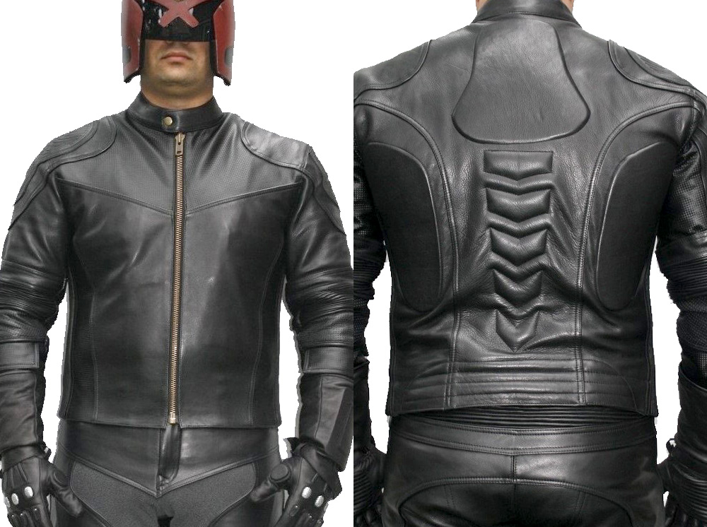  A British vendor, LeatherNext, also sells a replica suit and armor. I later replaced my leathers for a set of these. There are very minor differences between the two. 