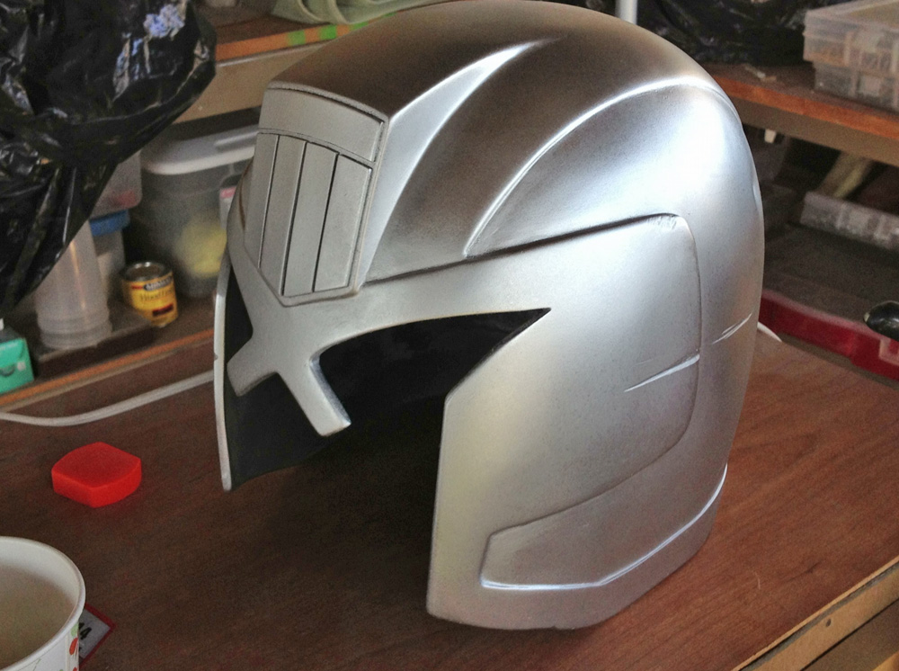  I applied a base coat of silver so that scuffing would reveal a different color under the paint job. 