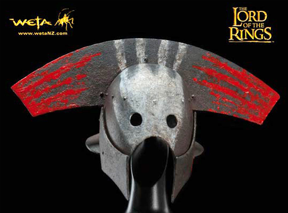 At some point I noticed that the Uruk-Hai General’s helm has, as its base, the Berserker’s helmet. With a little modification I could have a new Orc helmet!