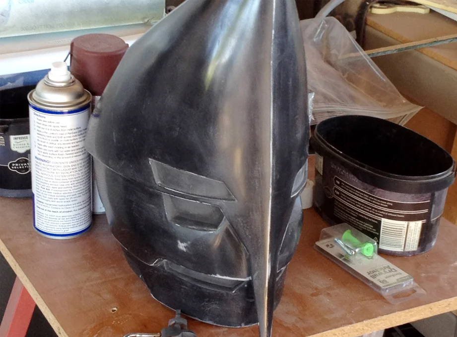After the putty stages, I sprayed the helmet several coats of primer and then sanded it up to 1000 grit.