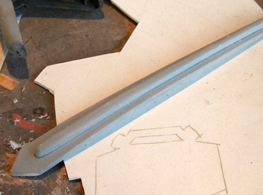  The top trim of the blade was made from strips of styrene. 