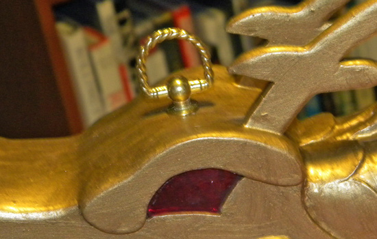 I attached rings to the dragon’s back so it could be worn.