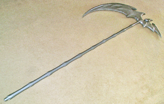  The final painted scythe. Although you can’t see it in the photos, I used hammered finish silver paint to enhance the weapon’s organic qualities. 