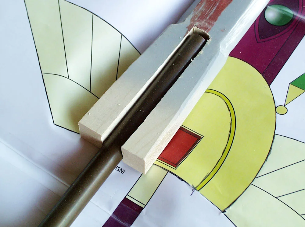 I cut a slot in the top of the blade big enough to insert a 1/2″ copper pipe which will serve as the handle.