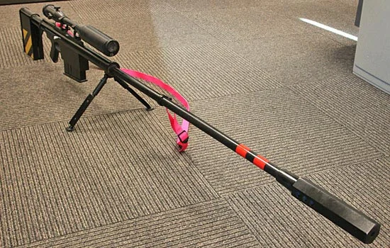 I had enough parts leftover from the commission to make a second rifle. I decided to make some modifications and paint it.