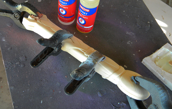  I used two-part epoxy to glue the blade inside the two halves. 