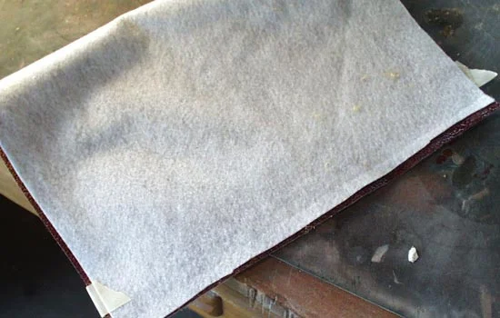 Since it’s an interior lining the seam had to be glued on the inside…