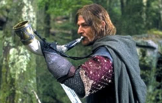  I was commissioned to build Boromir’s Horn of Gondor. This just happens to be one of the props on the top of my build list so WIN-WIN! 