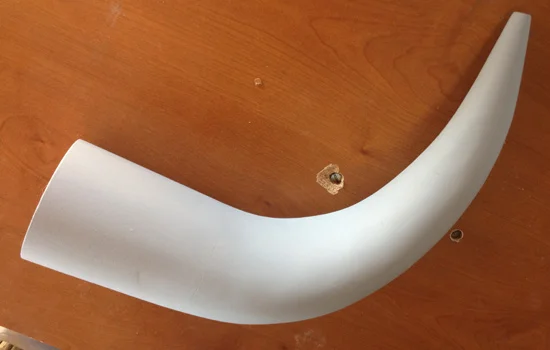 The completed horn.