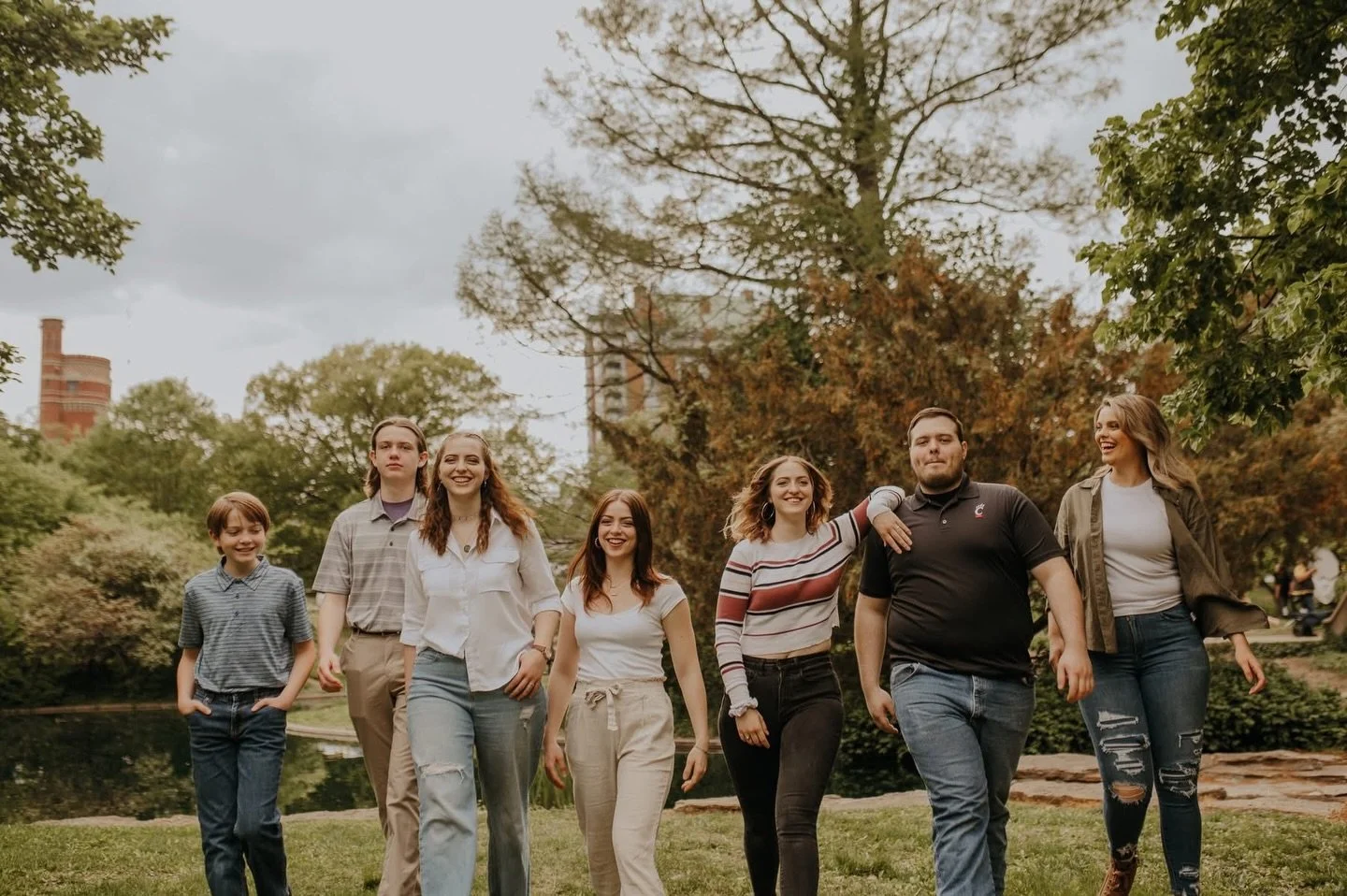 We are soooooo ready for warmer weather! Get on our schedule for those extended family portraits! We take bookings in advance for the spring! #linkinbio #portraits #photography