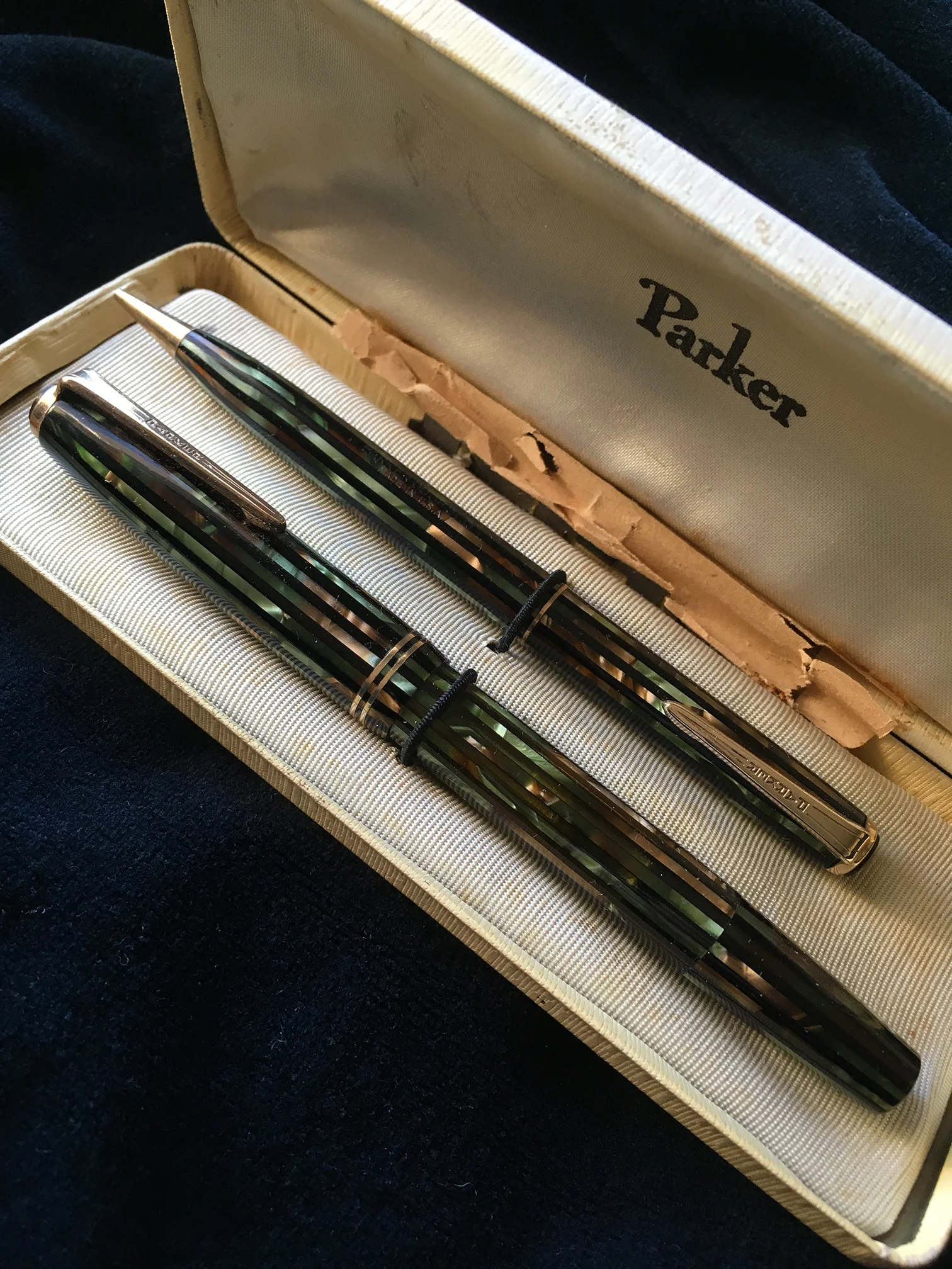 Parker Duofold set.jpg