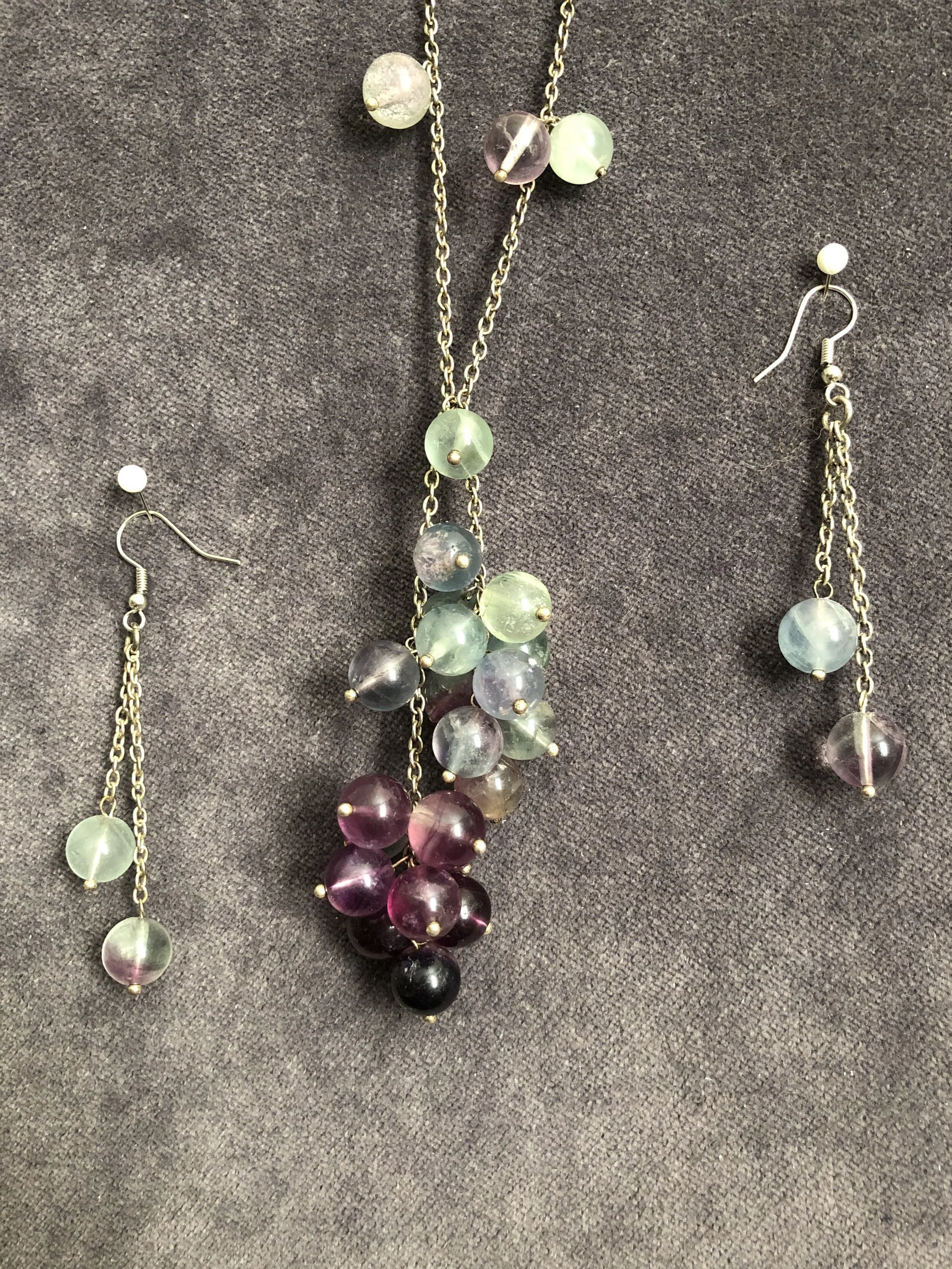 Ombre fluorite parure (fastened)