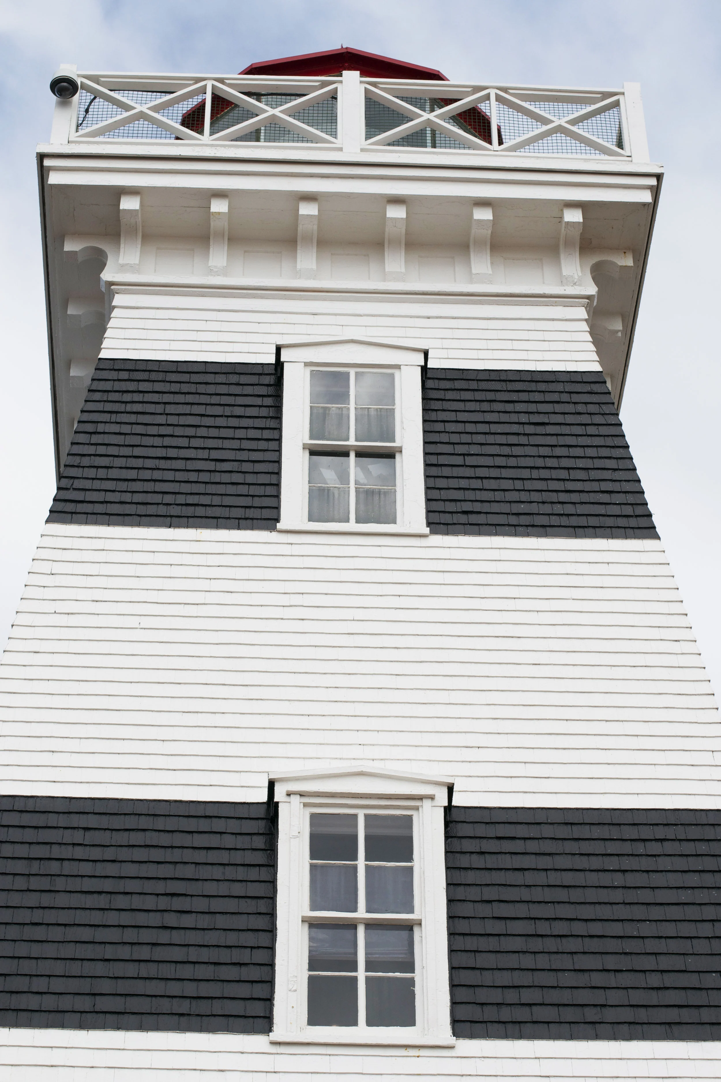 straight-up-front-lighthouse.jpg