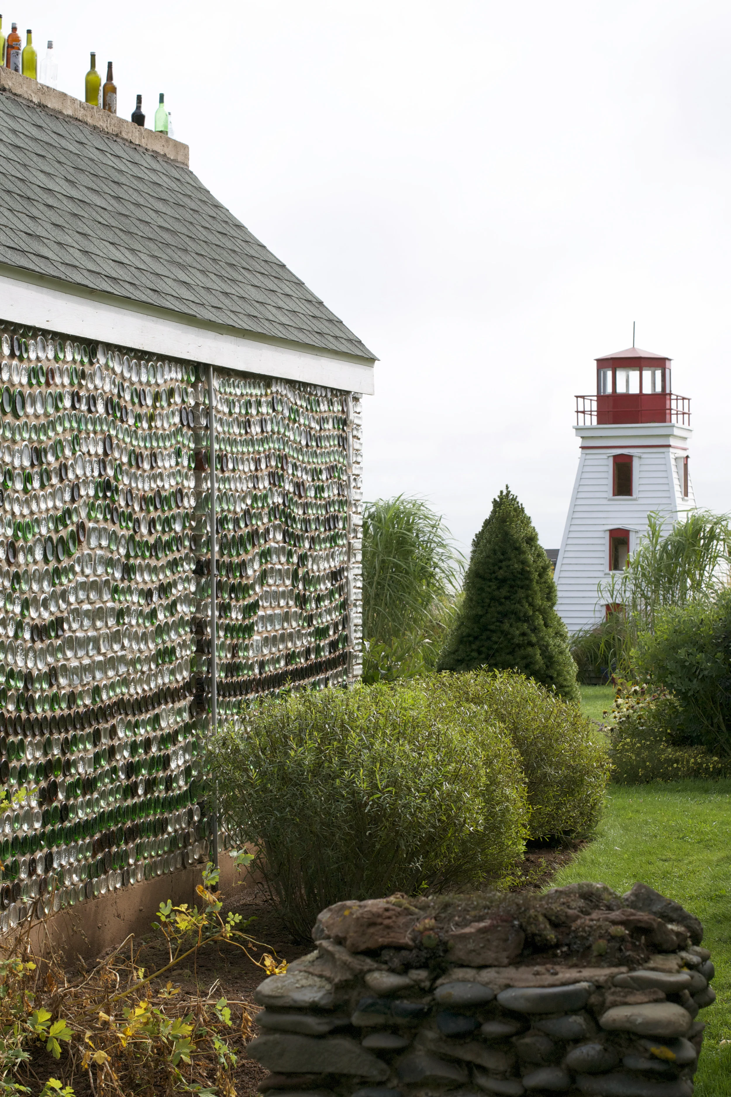 bottle-house-side-to-lighthouse.jpg