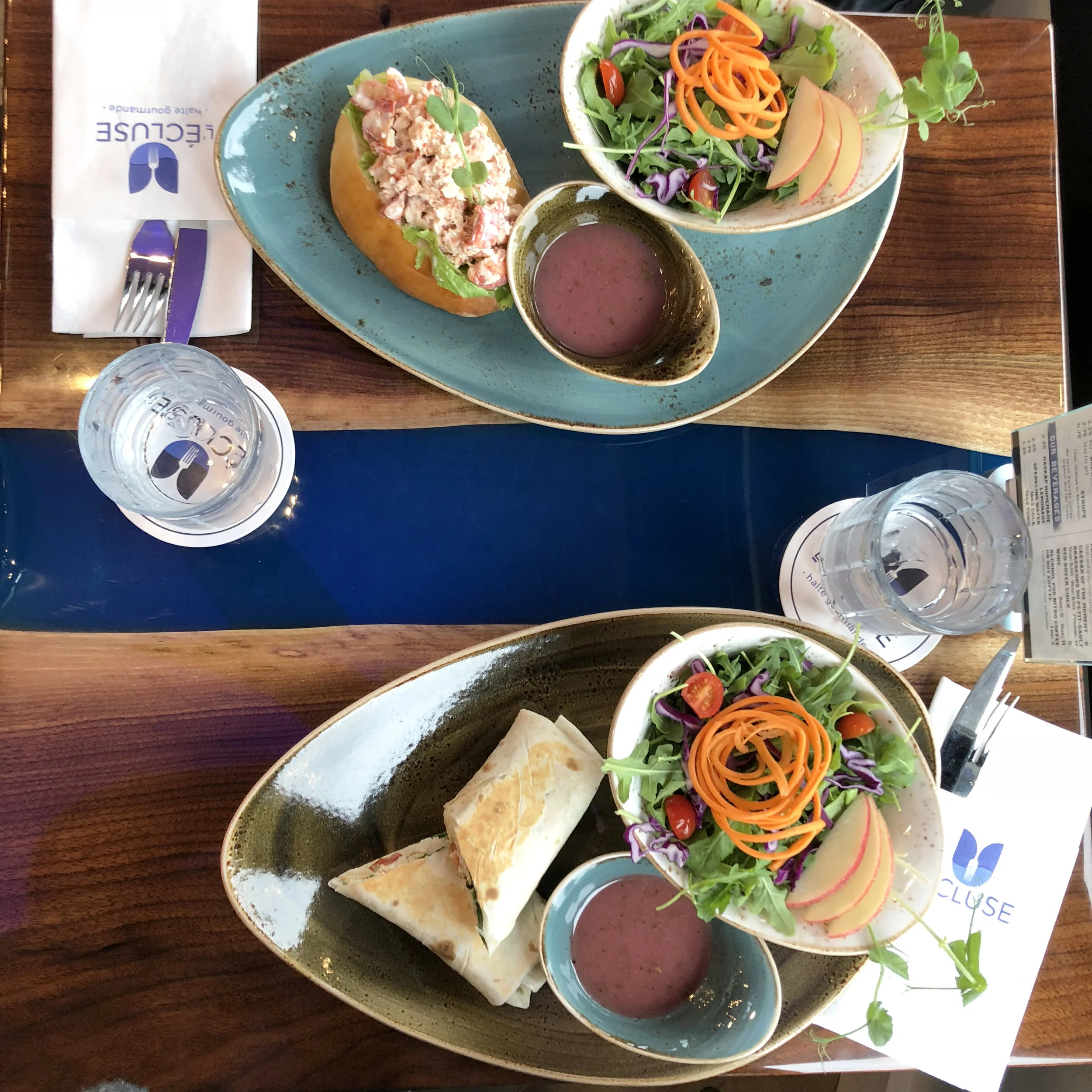 lunch-at-l'excluse.jpg