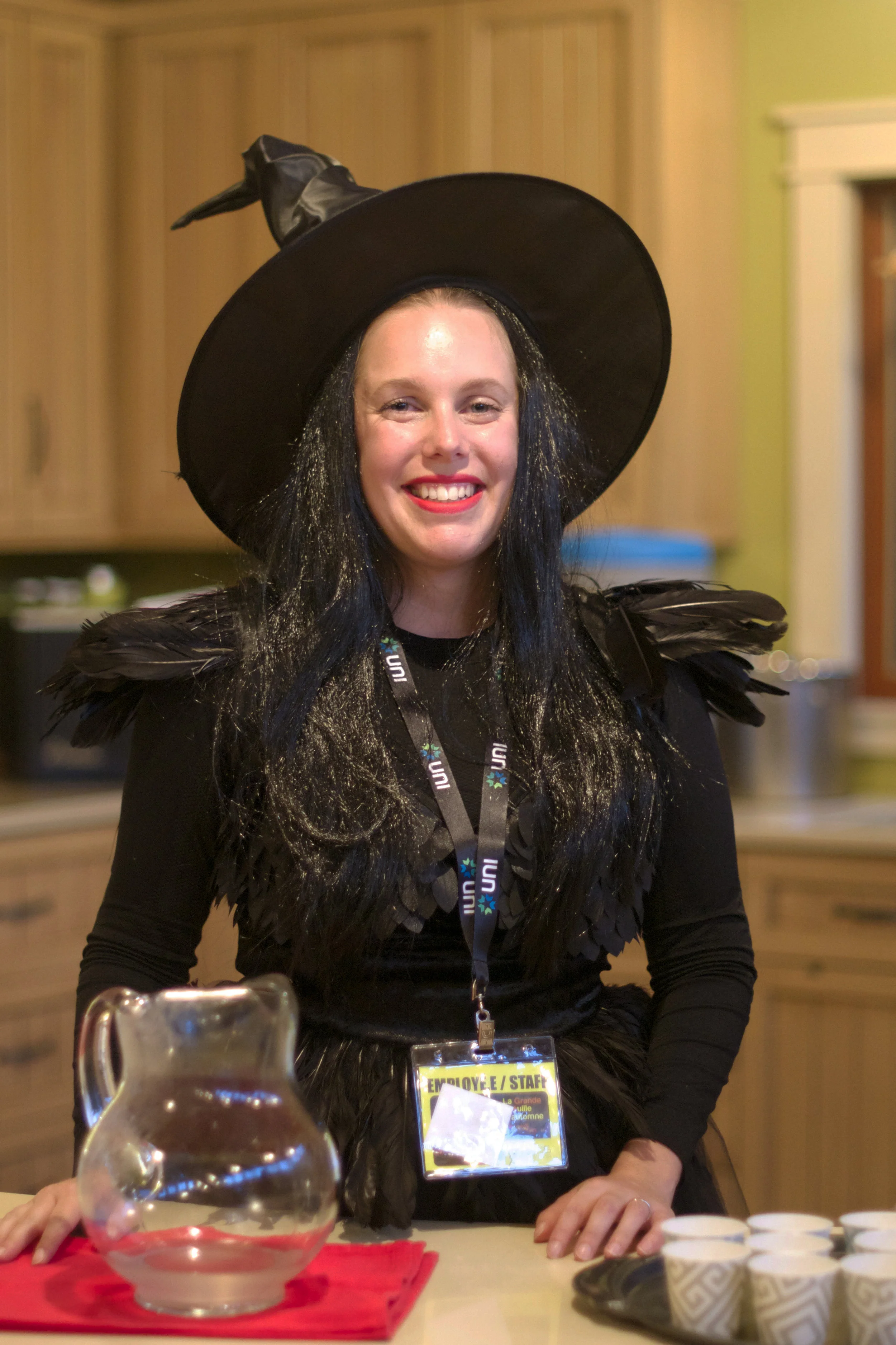 witch-serving-brew.jpg