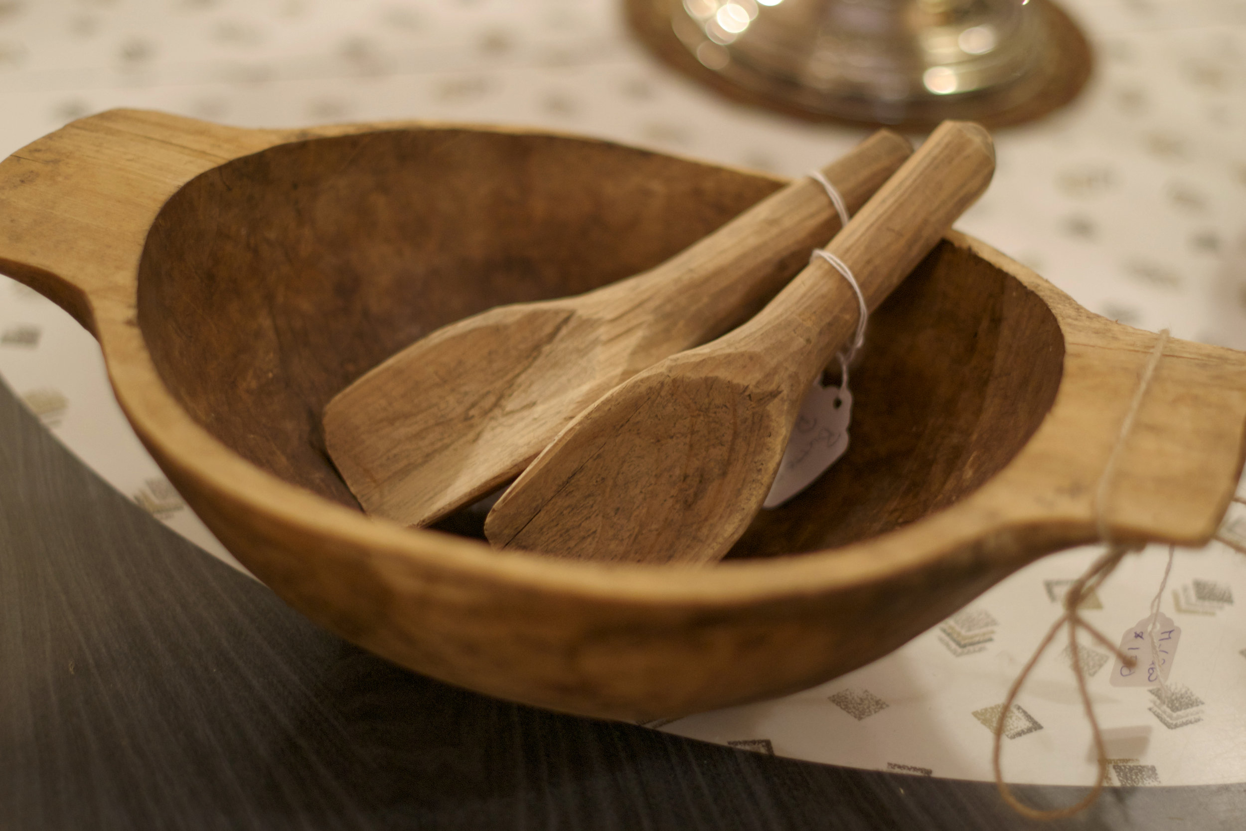 wooden-bowl-and-spoons.jpg